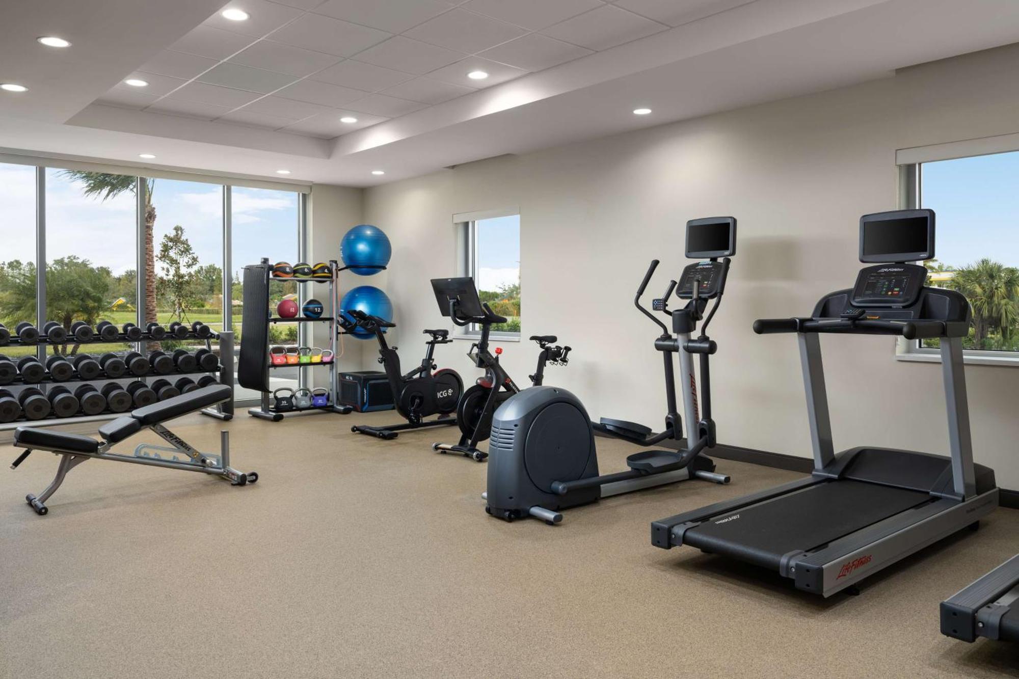 Home2 Suites By Hilton Winter Haven Eksteriør billede